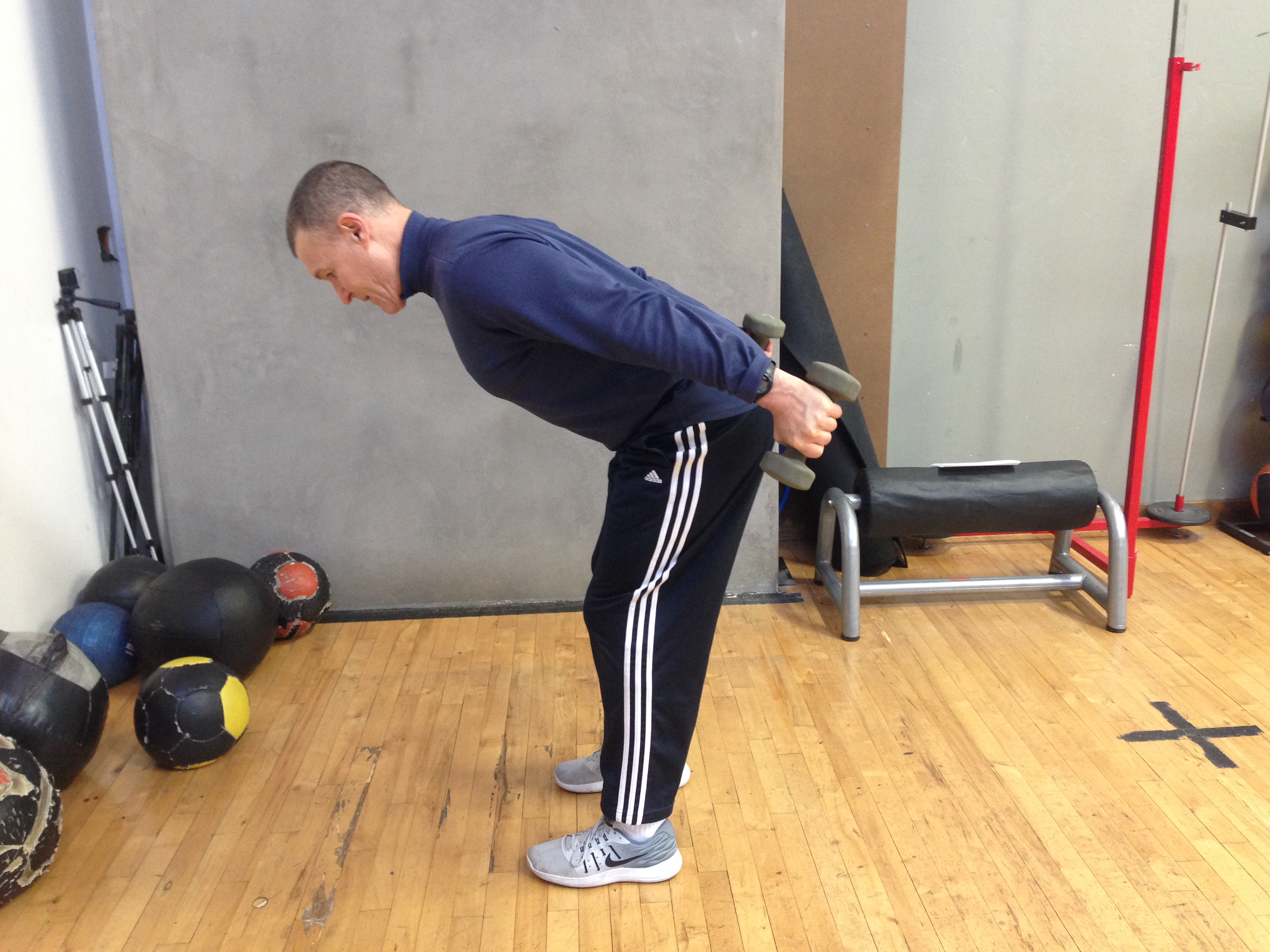 TIME WASTER OF THE MONTH: DUMBBELL TRICEPS KICKBACK